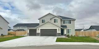 1635 Southwest Accipiter Place Gallery 1