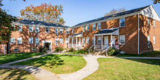 Oak Grove Gallery 31