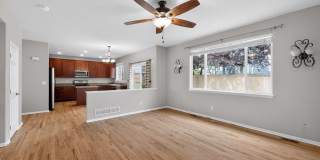 Spacious 4BR Highlands Ranch Rental Home Spacious 4BR Highlands Ranch Rental Home Gallery 6