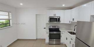 1046 Foster Rd Gallery 1