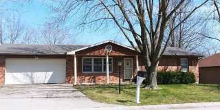 Large 4 Bedroom/3 Bath House with Basement! Gallery 1