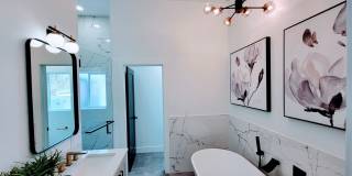 ABSOLUTELY UNBELIEVABLE NEW HIGH END CUSTOM HOME! Gallery 26