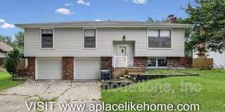 1105 W Elm Ter Gallery 1