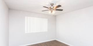 Sunset Gardens Apartments Gallery 30