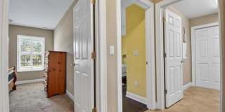 108 GOLFVIEW COURT Gallery 36
