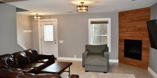 3-bedroom, 2.5 bathroom partially furnished home in Saint Joseph Gallery 3
