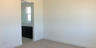 Spacious Home Located in Shafter! Gallery 12