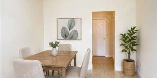 Charming Apartment complex Gallery 5