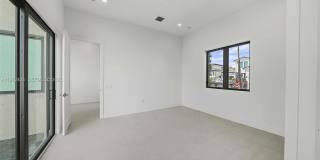 5718 Ashwood Cir W Gallery 24