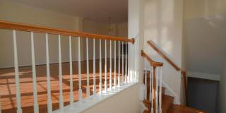 182 SPENCER Terrace SE Gallery 5
