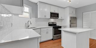 3421 W Armitage Avenue Gallery 10