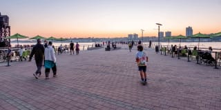 180 Riverside Boulevard 180 Riverside Boulevard Gallery 46