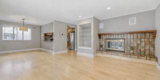 Charming, Classic Boulder Condo in a Prime Location - Available NOW Gallery 1