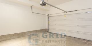 Spacious 3 Bedroom, 2.5 Bath Townhome Available in Hillsboro - 2 Car Garage! Spacious 3 Bedroom, 2.5 Bath Townhome Available in Hillsboro - 2 Car Garage! Gallery 23
