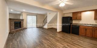 3557-3563 NE Independence Cir Gallery 6