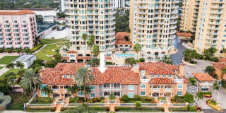 515 5TH AVENUE NE Gallery 1