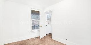 1622 West 38th Avenue - 1 Gallery 18
