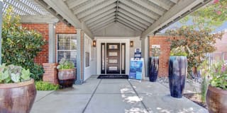 Lane at Towne Crossing Gallery 25