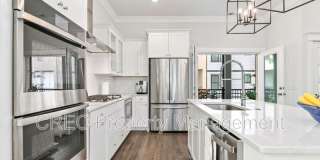 1636 Florentia Street Gallery 1