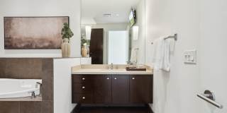 15215 N Kierland Boulevard Gallery 16