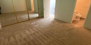 $4900-  Mountain View Townhouse-2 bedroom 2.5 bath. Gallery 25