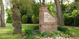 19451 ARGYLE Crescent Gallery 30