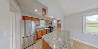 Close in Silver Spring UPDATED 3 bed + 2 BA Gallery 7