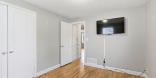Modern & Cozy Spokane Retreat | Prime Location Near South Hill Gallery 18