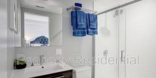 2422 17th St NW Gallery 19