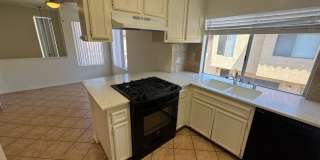 Spacious 2-Bedroom Townhome with Attached Garage and Washer/Dryer– El Cajon Gallery 6