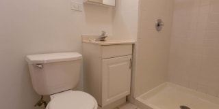 5457-5459 S. Blackstone Avenue Gallery 30