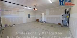 Spacious Home with Fenced Back Yard Convenient to Camp Lejeune Gallery 31