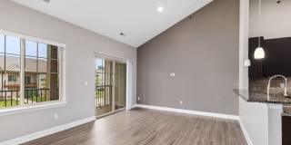 Encore Townhomes I Gallery 16