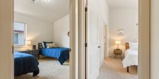 Charming, Furnished 3 bedroom Home w/ Garage Charming, Furnished 3 bedroom Home w/ Garage Gallery 31