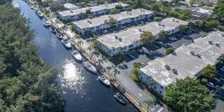 6253 Bay Club Drive Gallery 49