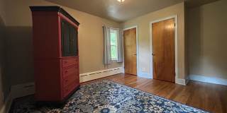 114 Maple Avenue Gallery 12