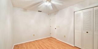 Beautiful Must See!! 3/2 Plus Sunroom & Garage!!  Gated Community!! Gallery 25