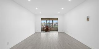5031 W Oakland Park Boulevard Gallery 14
