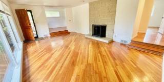 Charming  home on quiet street, great location Gallery 4