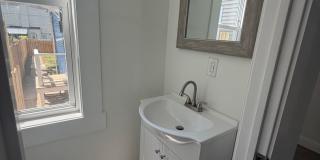 Fully Remodeled 4/5 Bedroom, 2 Bath Home Townhome in desirable West End Lancaster Gallery 10