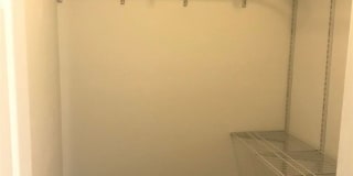 156 Locke Street Gallery 11