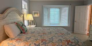 Lovely One-Level Furnished Home with Private Pool in Port Royal! Gallery 24