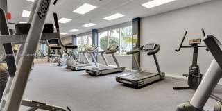 20 E Island Ave Gallery 23