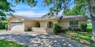 910 Kiowa Drive W Gallery 1