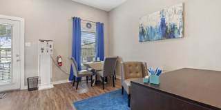 Cleburne Plaza Gallery 3