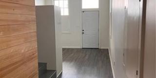 2526 UPPERLINE Street Gallery 2
