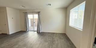Modern Townhome Near Lone Mountain | Gated & Pool Gallery 3