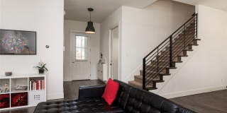 306 NW H Street Gallery 3