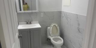 1623 W LEXINGTON Street Gallery 23