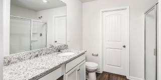 Room in 4 Bedroom Home at Nia Rd Gallery 10